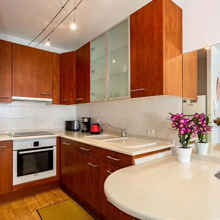 L'alma-7 By Interhome Appartement
